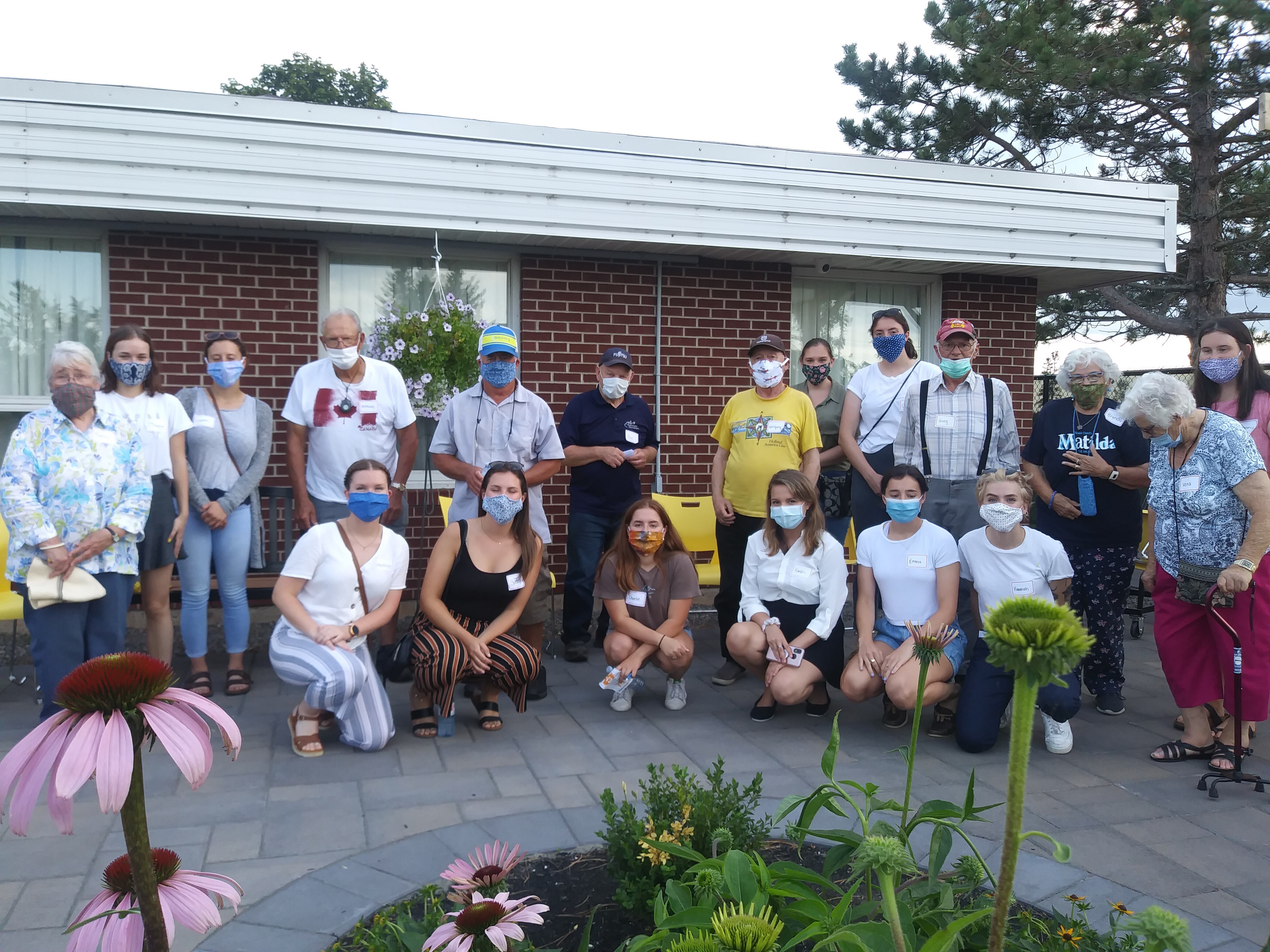 Youth and seniors cook together with Community Connect